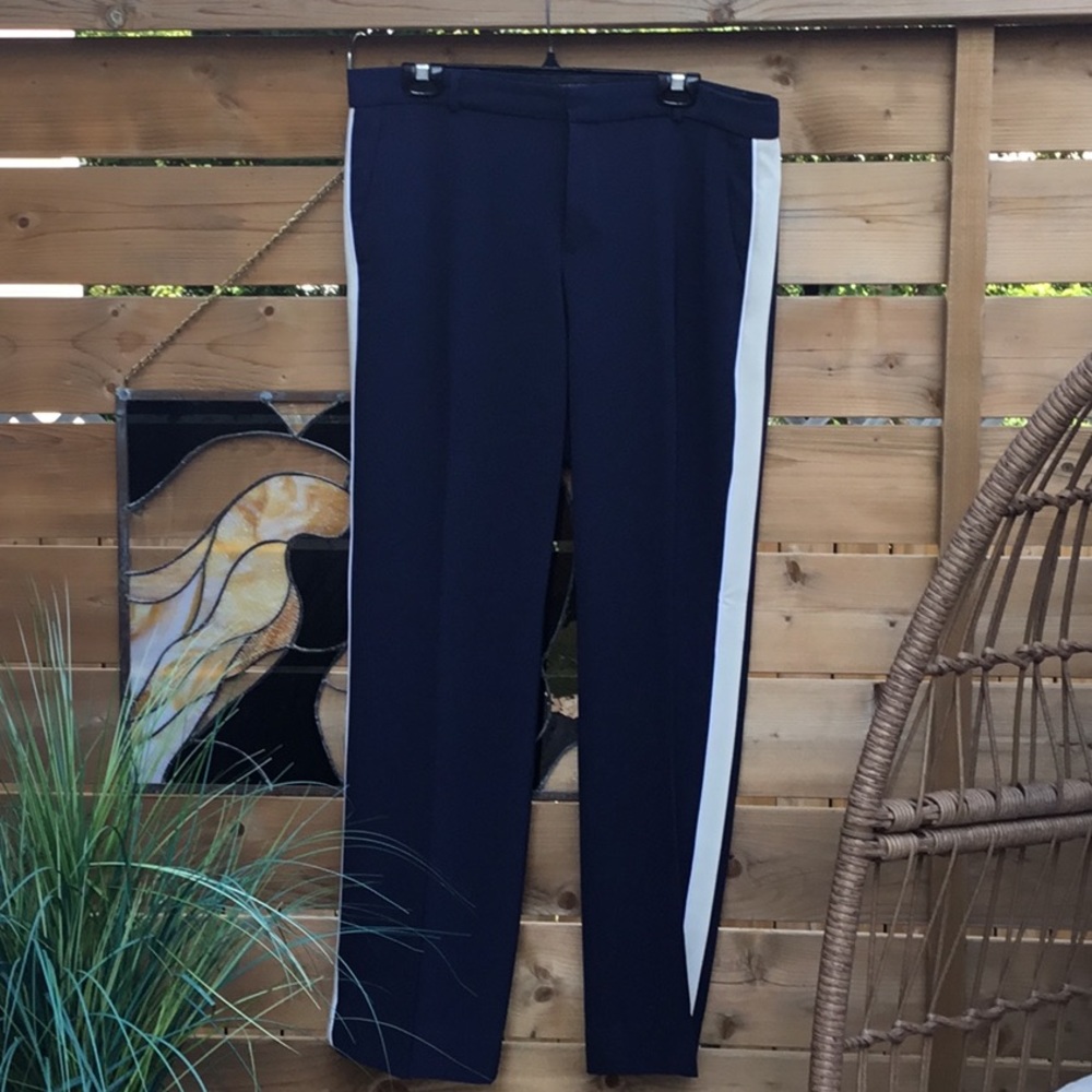 Side stripe trouser